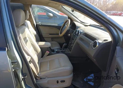 2008 Ford Taurus X Sel z USA, uszkodzony, nr VIN 1FMDK05W38GA25496